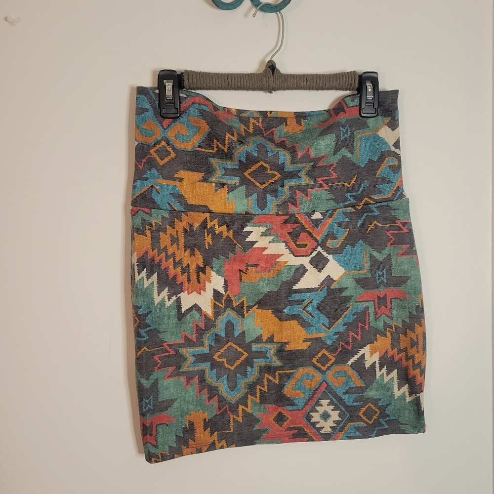 Geo printed skirt
